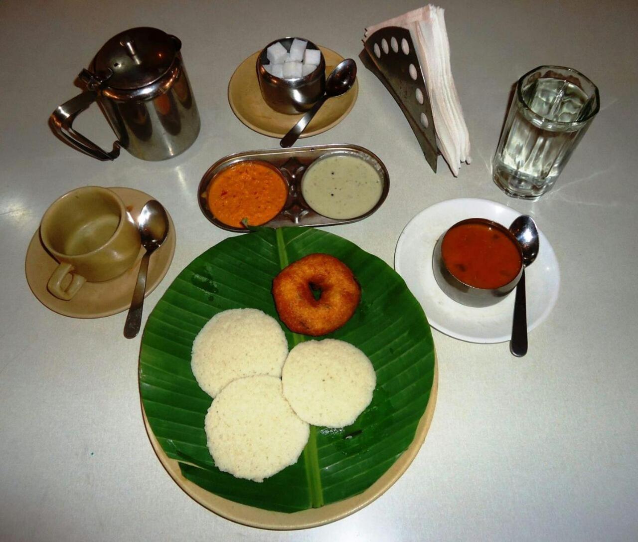 Hotel Paradise - Mysore Dasaprakash Group Zewnętrze zdjęcie